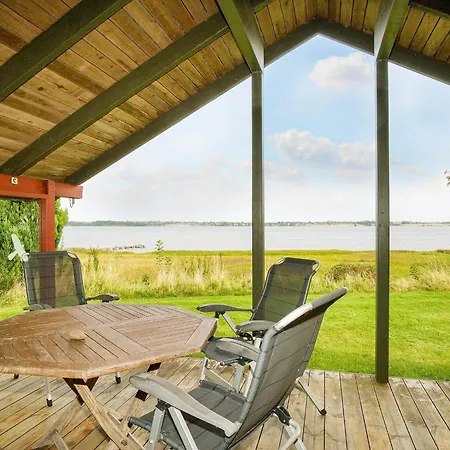 5 Person In Jaegerspris-by Traum *